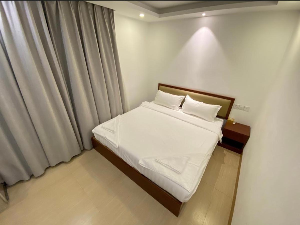 Yaou Hotel Phnom Penh Extérieur photo