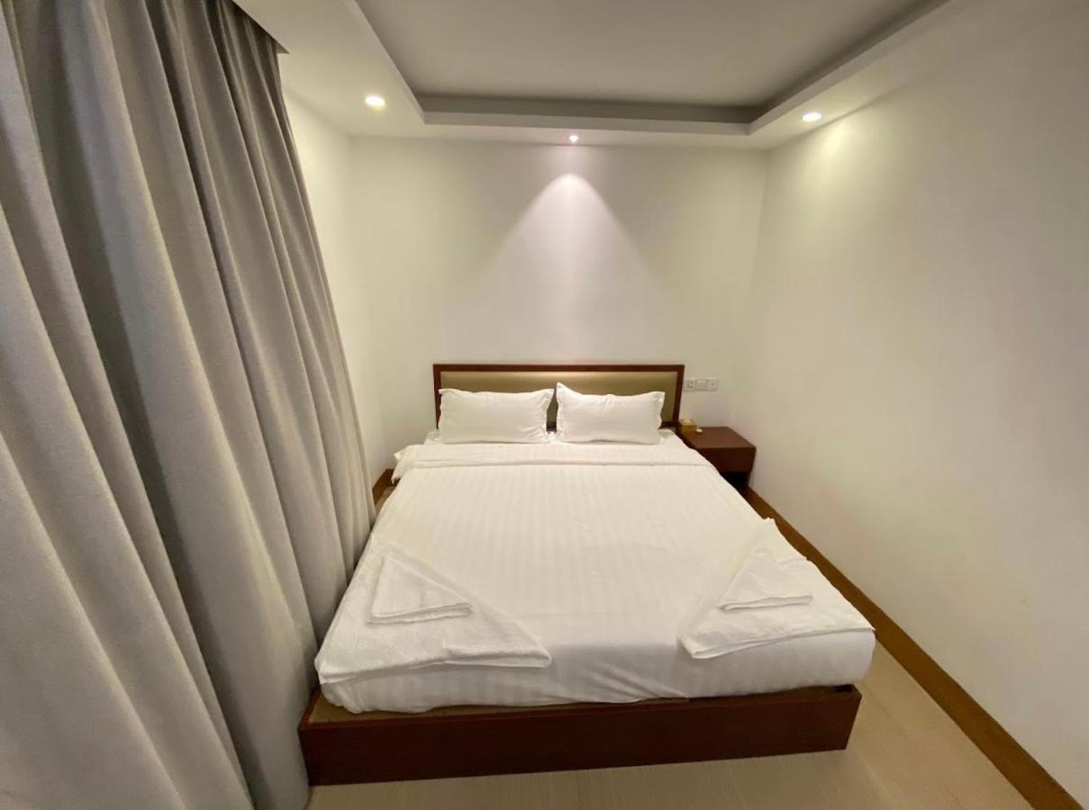 Yaou Hotel Phnom Penh Extérieur photo